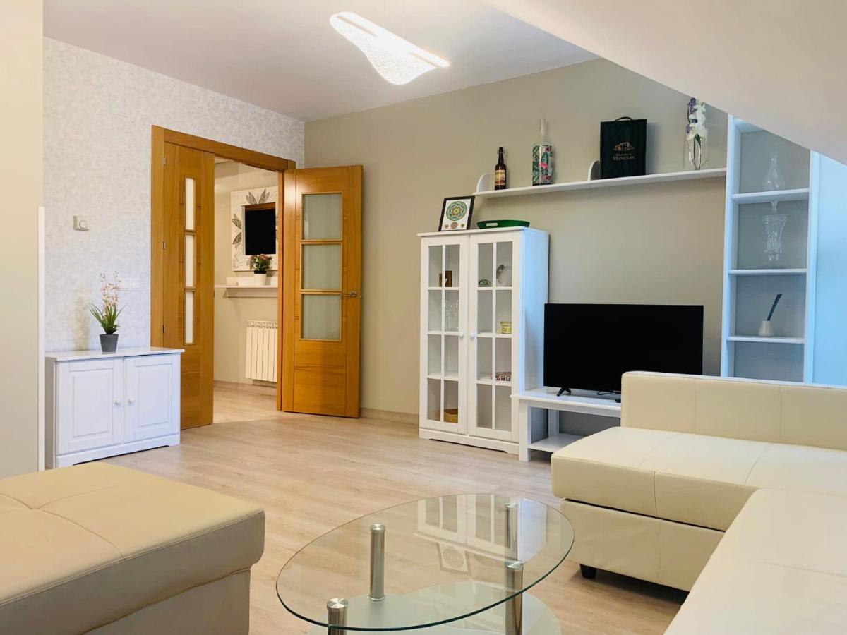 Apartamento Sofia Tordesillas Kültér fotó